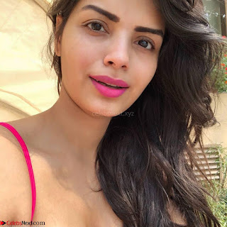 Sonali Raut looks stunning in Pink Bikini at her vacation Exclusive Pics