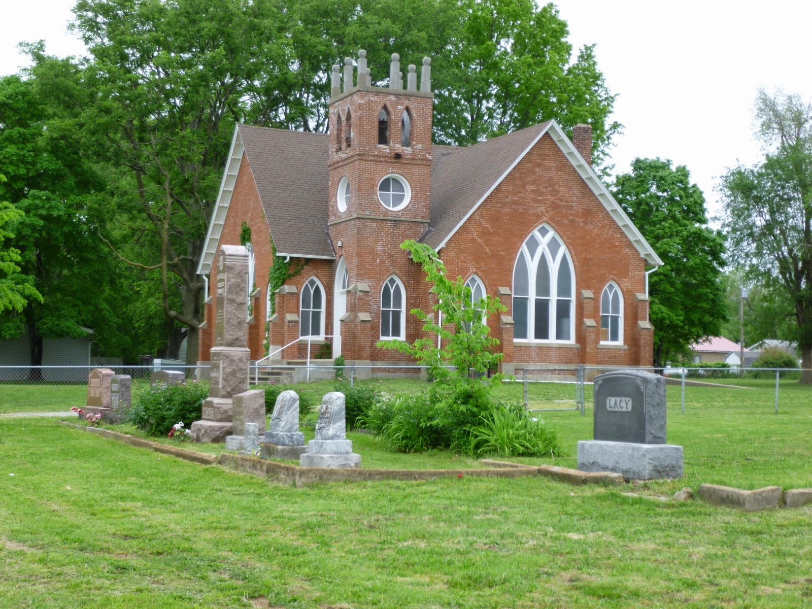 seniors walking across america POST 1320; MAY 14, 2014; HERMITAGE, MISSOURI