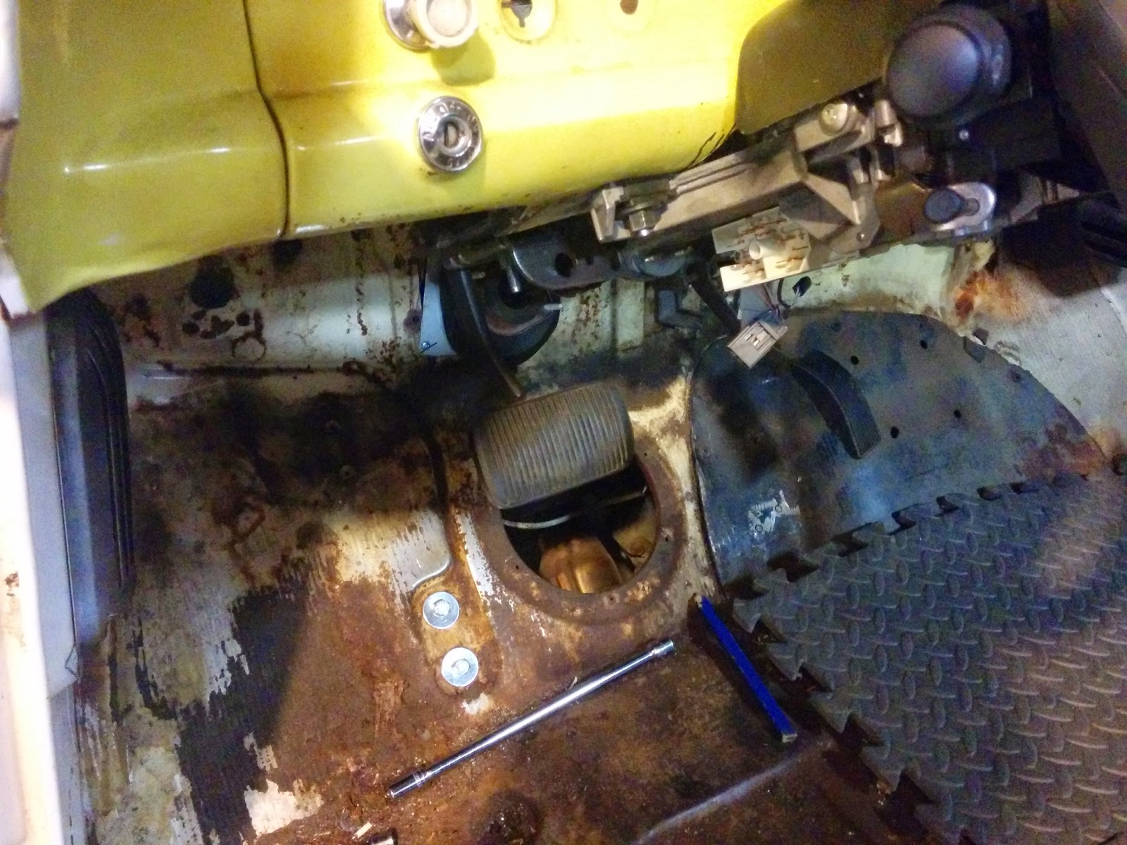 F100 Interceptor Brake pedal assy and booster