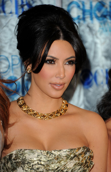 Entertainment Kim Kardashian Hair Style