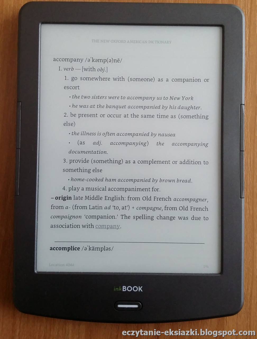 Aplikacja Kindle na InkBOOK Classic 2 - słownik w trybie pełnoekranowym