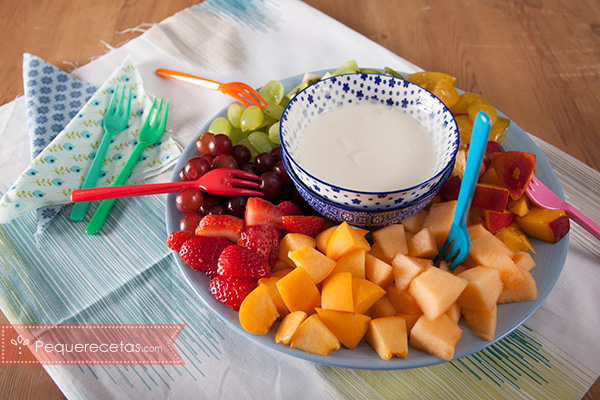 fondue fredda con frutta e yogurt