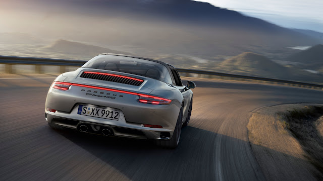 The new Porsche 911 GTS models Possession and Features