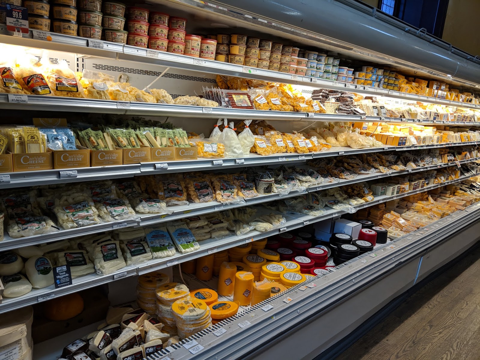 Milwaukee WI Wisconsin Cheese Mart