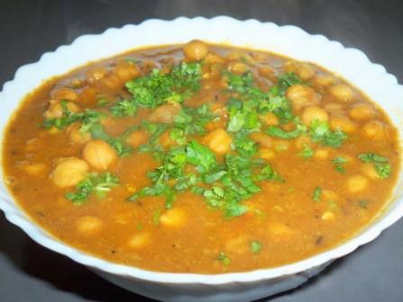 Chole Masala Recipe in Hindi