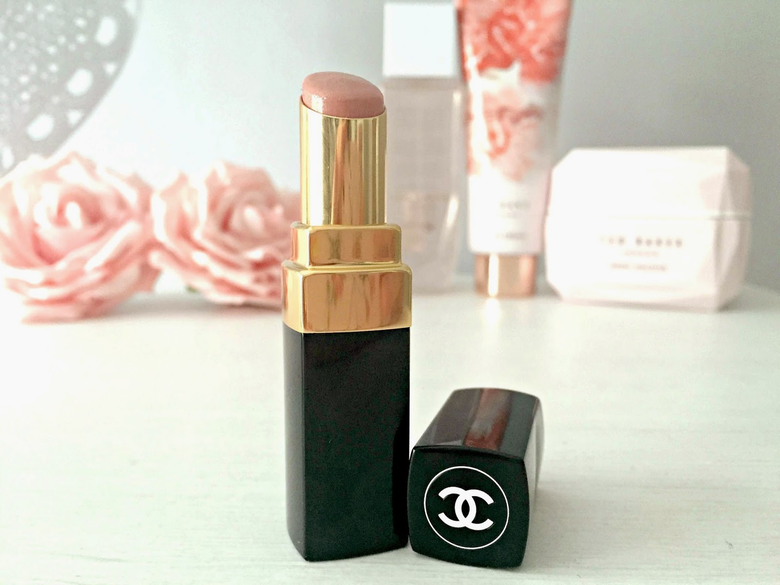 Chloe's Way: CHANEL ROUGE COCO SHINE LIPSTICKS // SECRET AND CANDEUR
