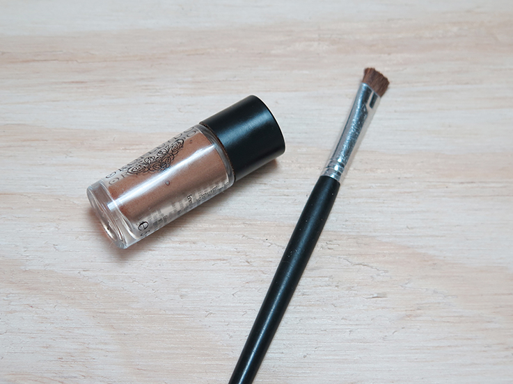 DIY Zero Waste Eyebrow Powder and Eyeshadow From The Pantry DIY Zero Waste Eyebrow Powder and Eyeshadow From The Pantry