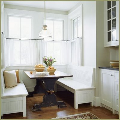 Dressed Up, Buttoned Down.: Sit: Banquette Seating