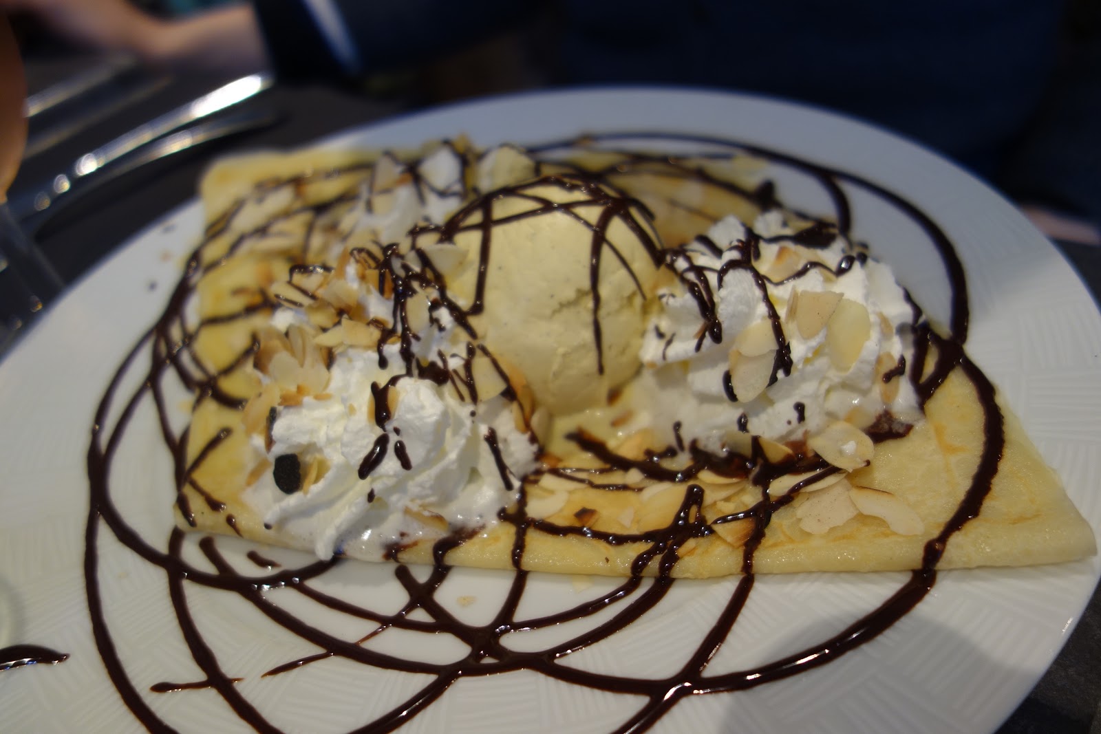 [Mont-Saint-Michel] Creperie La Cloche