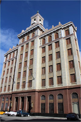 La Habana contada por sus edificios - La letra corta La Habana contada por sus edificios - La letra corta