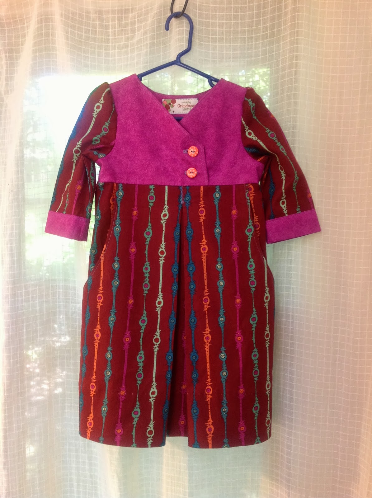 Polka Dot Overload Sewing, knitting & embroidery projects by Mikhaela