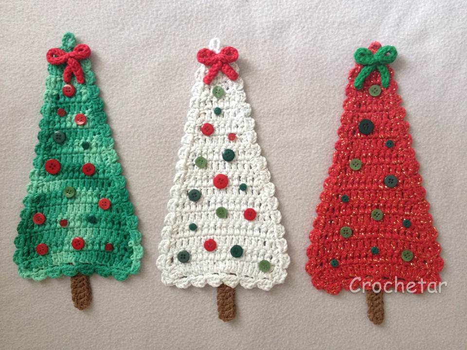Blog Crochetar : Árvore de Natal para porta ( crochê endurecido)