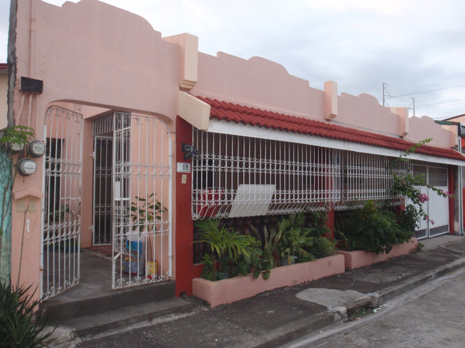 Real Estate Philippines House & Lot for Sale Pacita Complex Phase 1