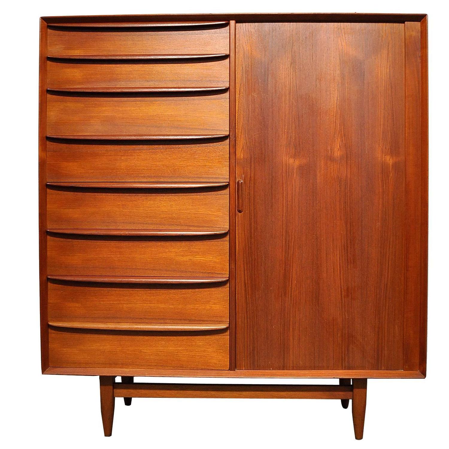 SELECT MODERN Svend Aage Madsen for Falster Mobelfabrik Teak Highboy