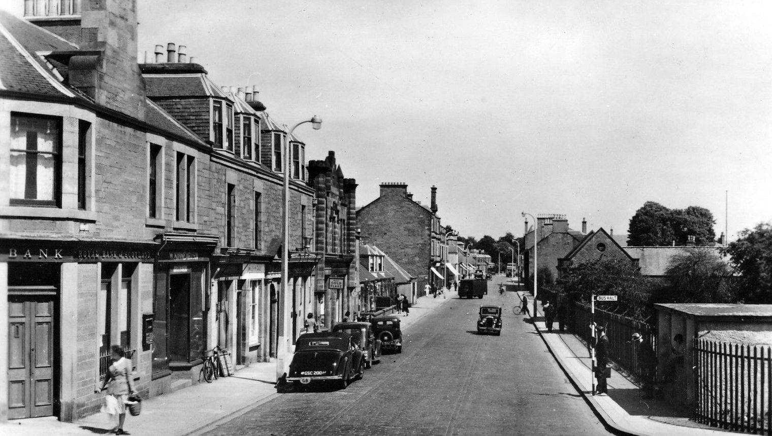 Tour Scotland Old Photograph High Street Monifieth Scotland