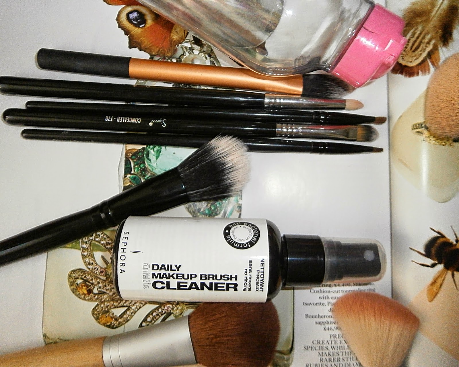 Brush cleaning 101 BEAUTY FINE PRINT