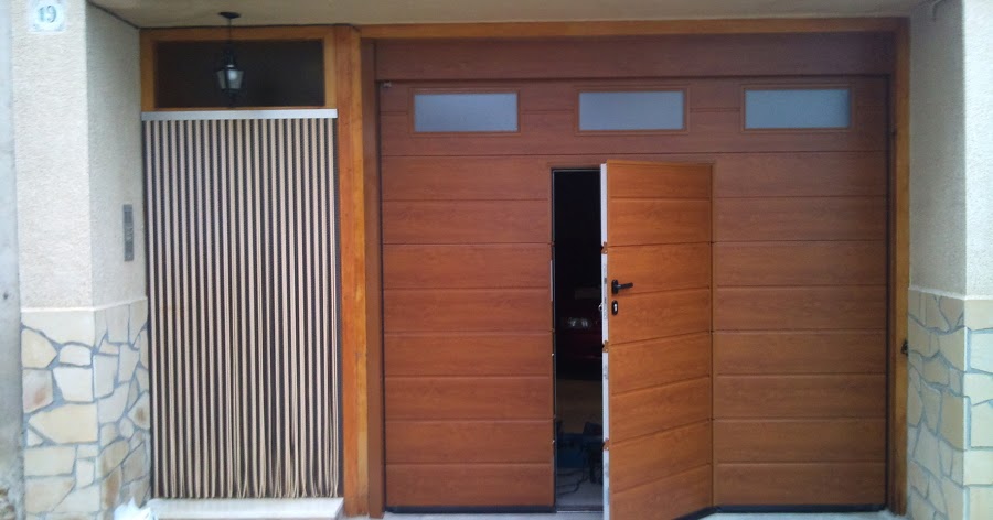 EL METALISTA: ¿CUAL ES LA MEJOR PUERTA PARA UN GARAJE?