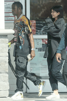 Kylie Jenner and her new man, Travis Scott spotted out again