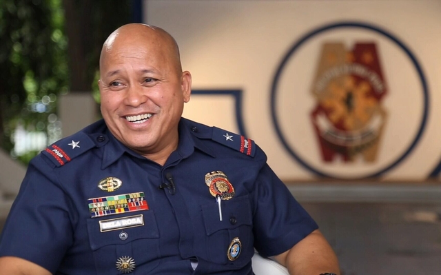 SI DARNA AT ANG BATO: PNP Chief Bato Dela Rosa Finally Met His Crush, Angel Locsin! SI DARNA AT ANG BATO: PNP Chief Bato Dela Rosa Finally Met His Crush, Angel Locsin!
