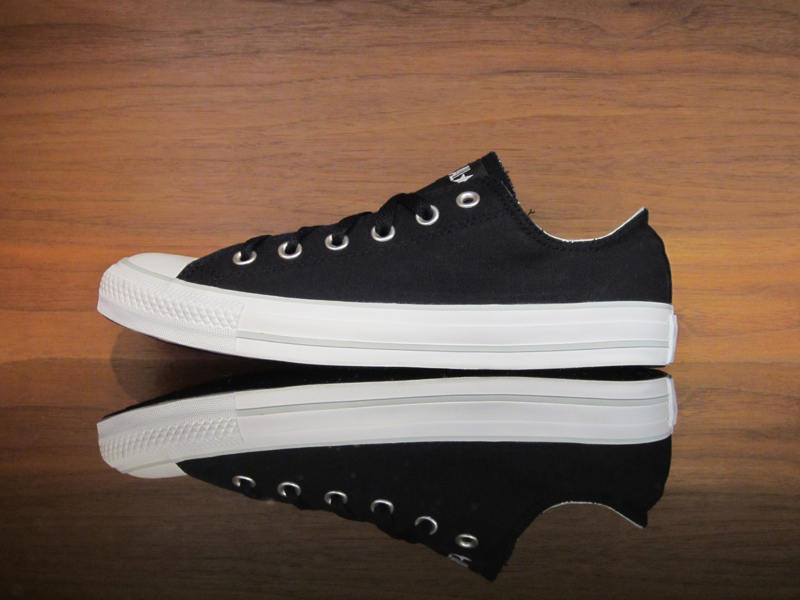 converse chuck taylor specialty ox