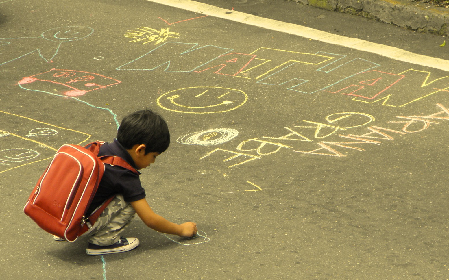 Baguio City Folks Cover Session Road With Chalk Drawings To Celebrate