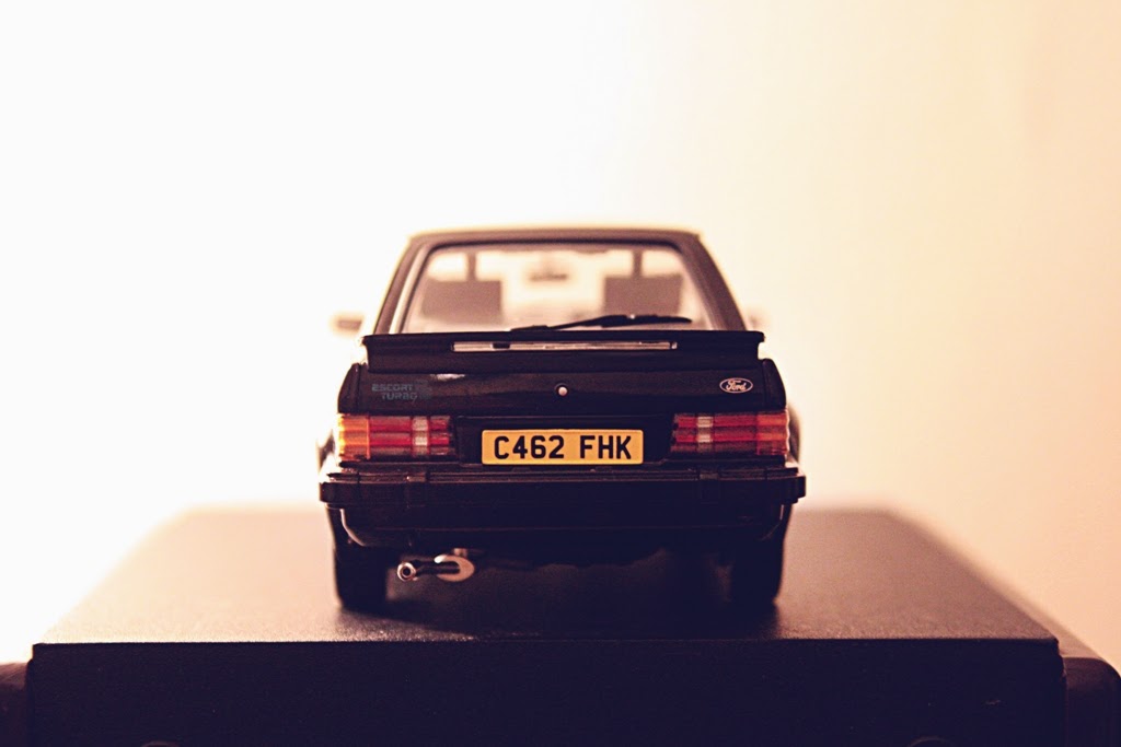 1/18 Sun Star Ford Escort RS Turbo