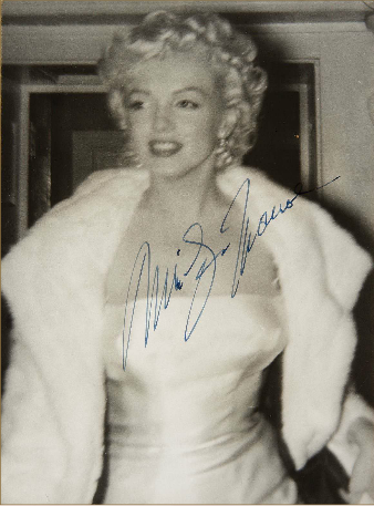 Marilyn Monroe's Autograph: Evolution and Timeline: Evolution of ...