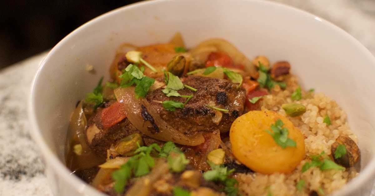 chicken tagine with apricots and pistachios / WHAT JEN DOES