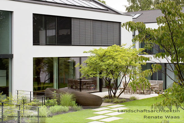 ein moderner Garten mit Gräsern, reduziert gestaltet, minimalistisch, Garten, modern, Gartenplanung Renate Waas