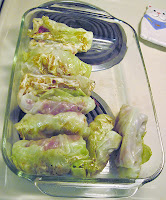 Preparing cabbage rolls