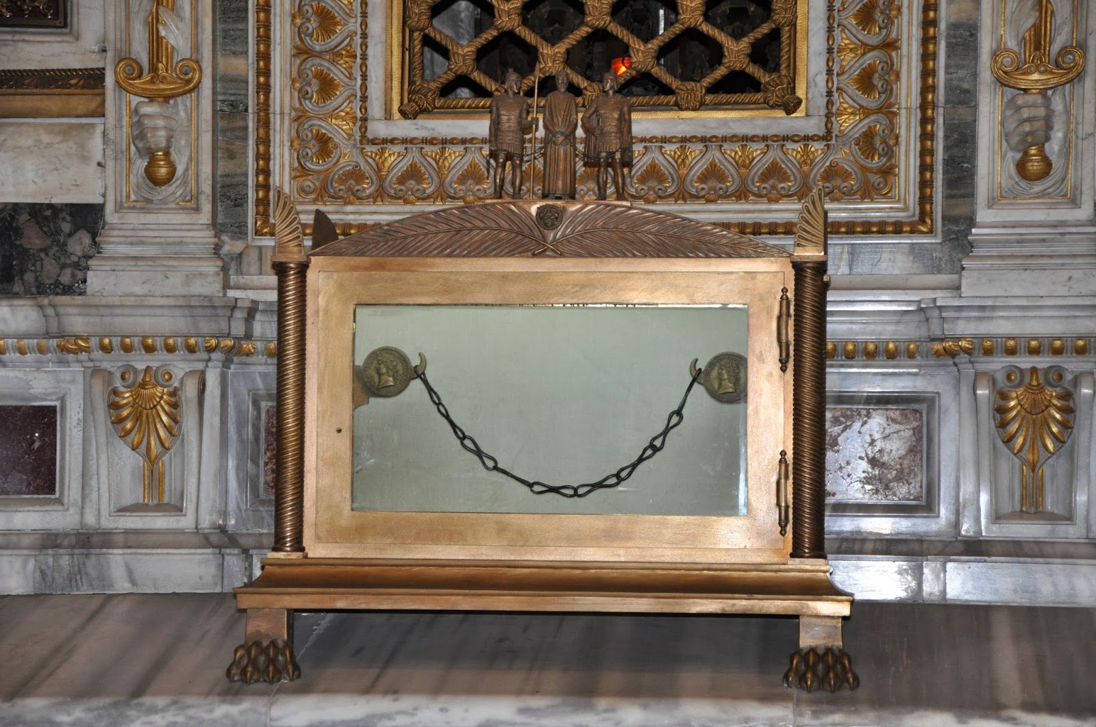 Orbis Catholicus Secundus Chains of St. Paul