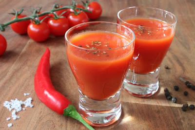 Boisson de poivre Cayenne pour perdre du poids, réduire le taux de cholestérol et soulager la douleur Boisson de poivre Cayenne pour perdre du poids, réduire le taux de cholestérol et soulager la douleur