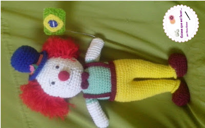 Palhacinho de crochê Amigurumi Palhacinho de crochê Amigurumi