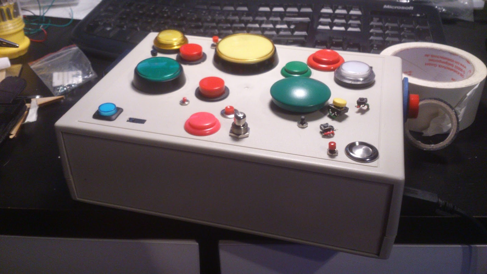 music and audio tech and other finds!: Arduino based button box adventures