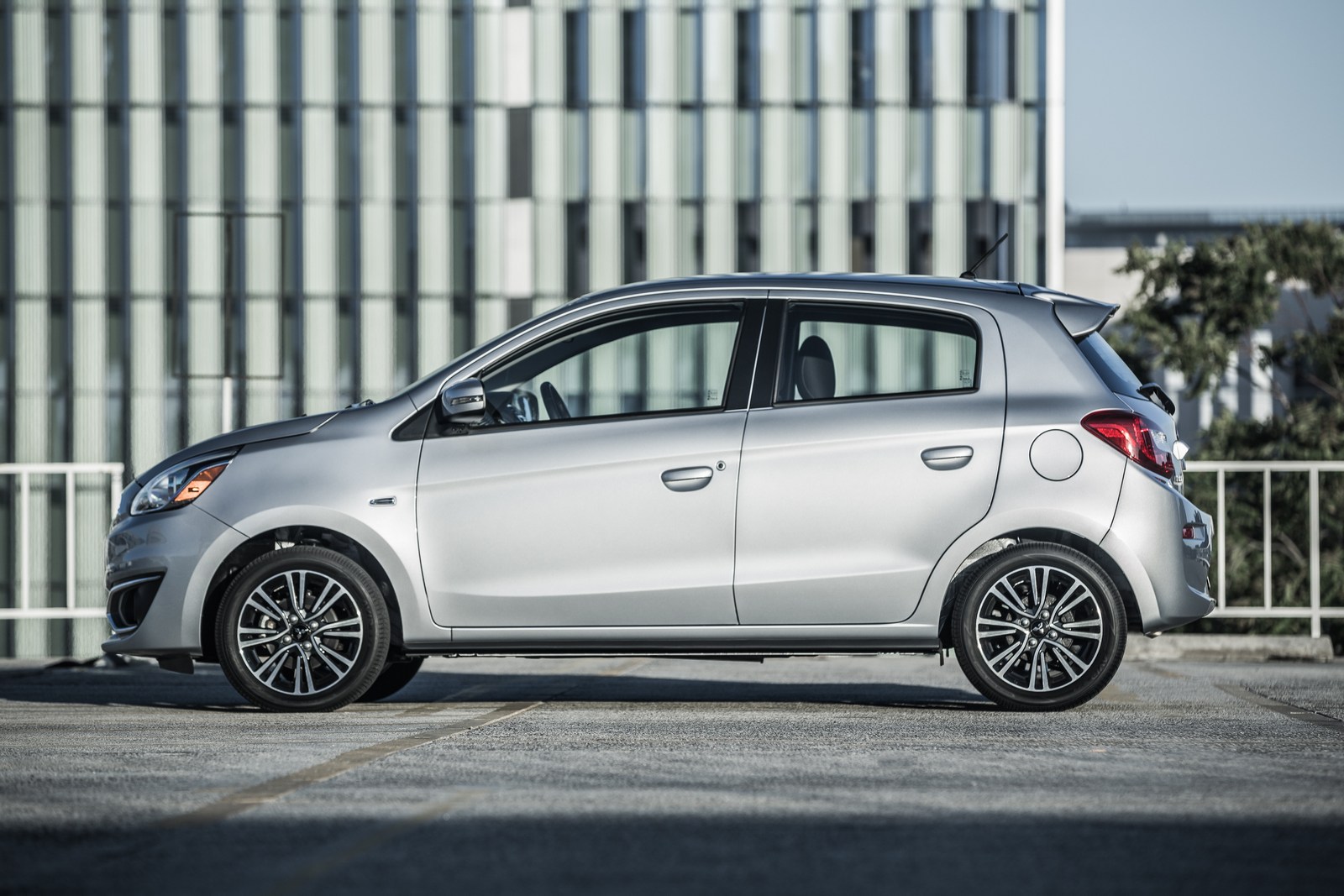 2018 Mitsubishi Mirage And Mirage G4 Gain A 7-Inch ...