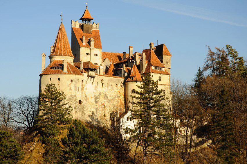 le meraviglie del mondo: Curiosità sul Castello di Bran,Romania (il castello del conte Dracula)