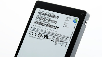 Con 10.000 Dólares Ya Puedes Comprar La SSD Samsung De 15 TB Con 10.000 Dólares Ya Puedes Comprar La SSD Samsung De 15 TB