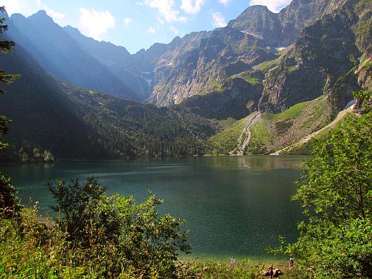 Morskie Oko (słow. Morské oko, niem. Fischsee, węg. Halas-tó). Morskie Oko (słow. Morské oko, niem. Fischsee, węg. Halas-tó).