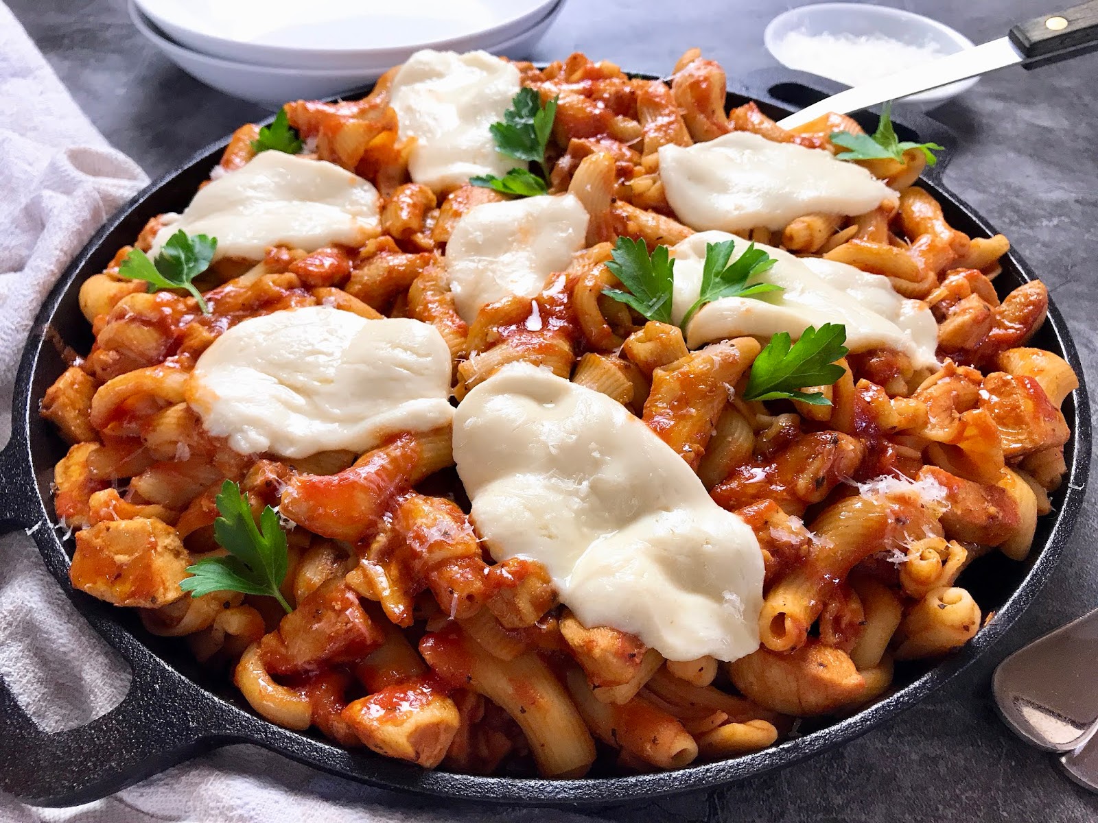 Chicken Marinara with Pasta and Fresh Mozzarella