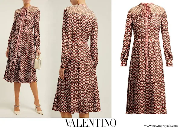 Queen Maxima wore VALENTINO Scale print silk twill midi dress