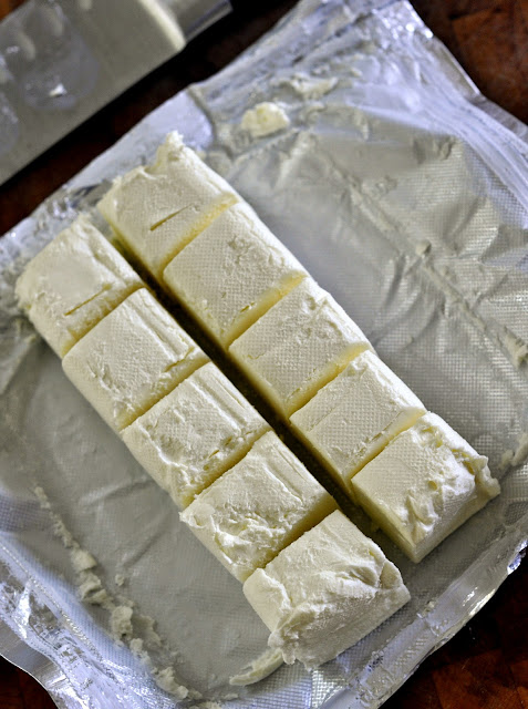 Cubed-Cream-Cheese-tasteasyougo.com