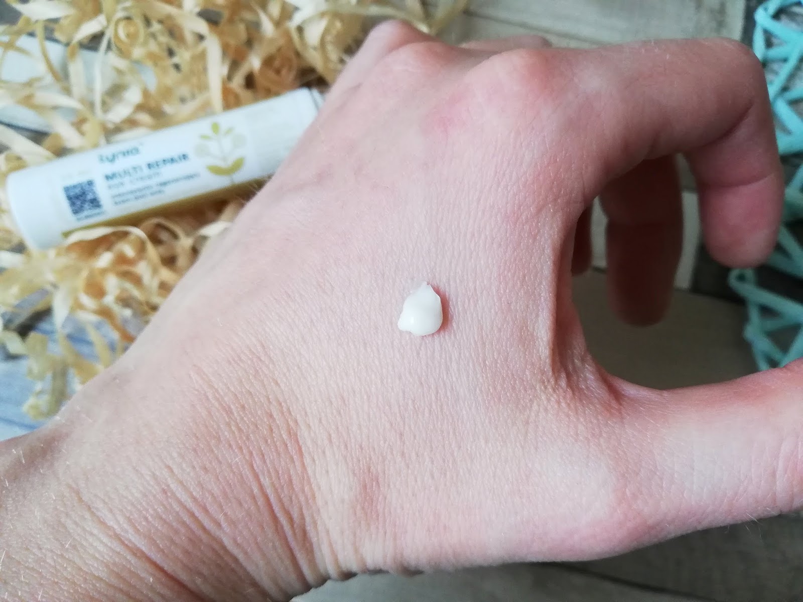 lynia multi repair eye cream