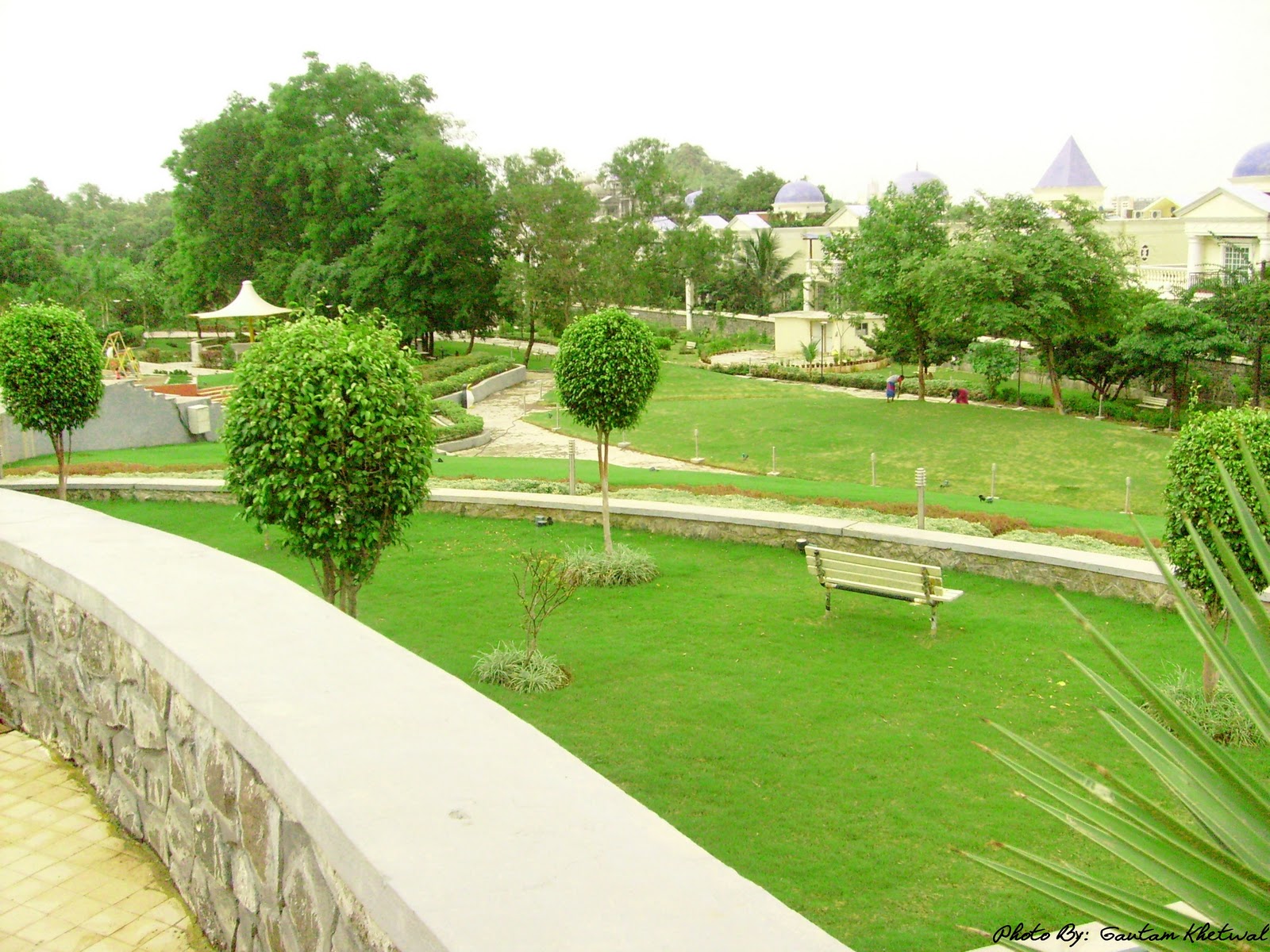 Thane The Lake City TMC Garden at Neelkanth Greens