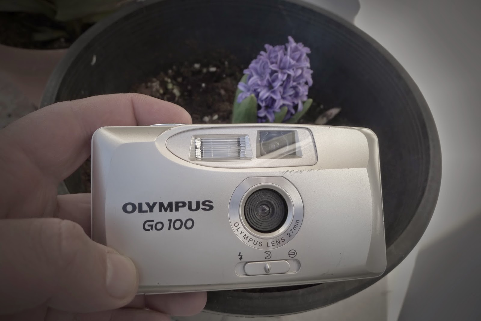 Old camera collection Olympus GO 100, wide, simple and good