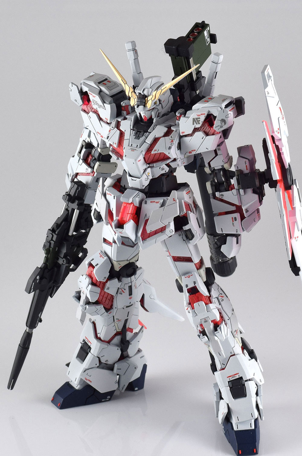 Custom Build: RG 1/144 Unicorn Gundam [Detailed] - Gundam Kits