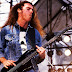 Como Ron McGovney foi substituído por Cliff Burton no Metallica