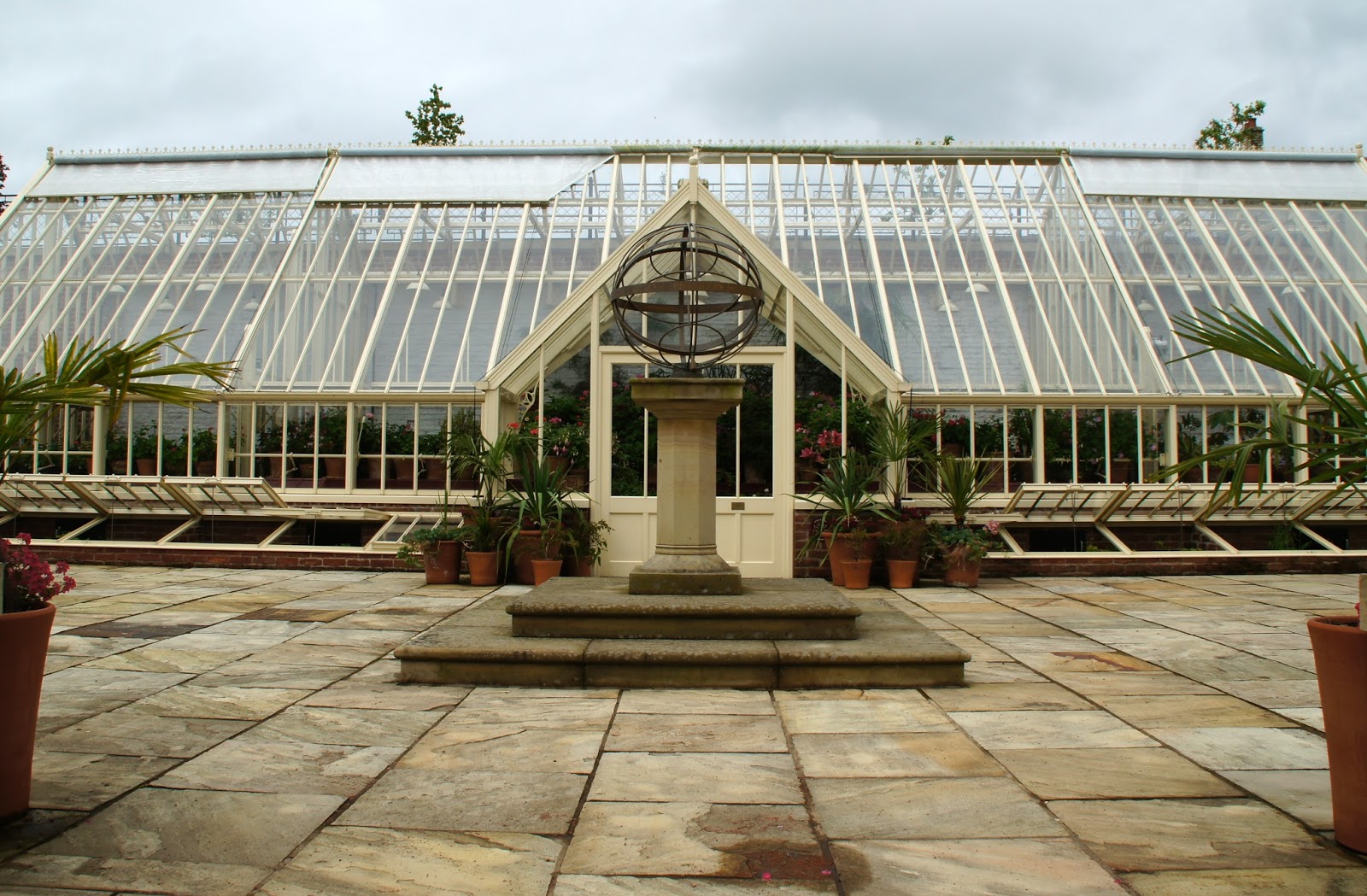 A visit to the gardens of Dumfries house