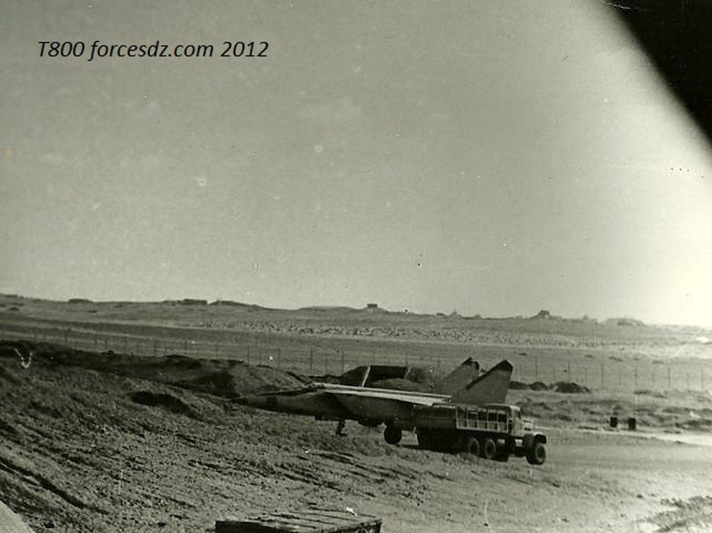 EGIPTO+MIG-25RB+1.jpg