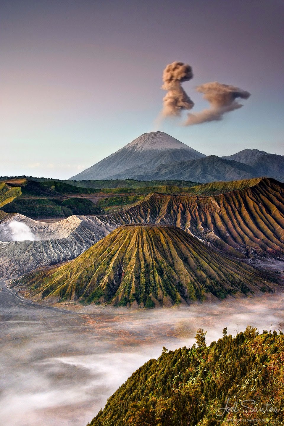 10 Places You Shouldn't Miss in Indonesia | Bromo National Park - East Java, Indonesia 10 Places You Shouldn't Miss in Indonesia | Bromo National Park - East Java, Indonesia