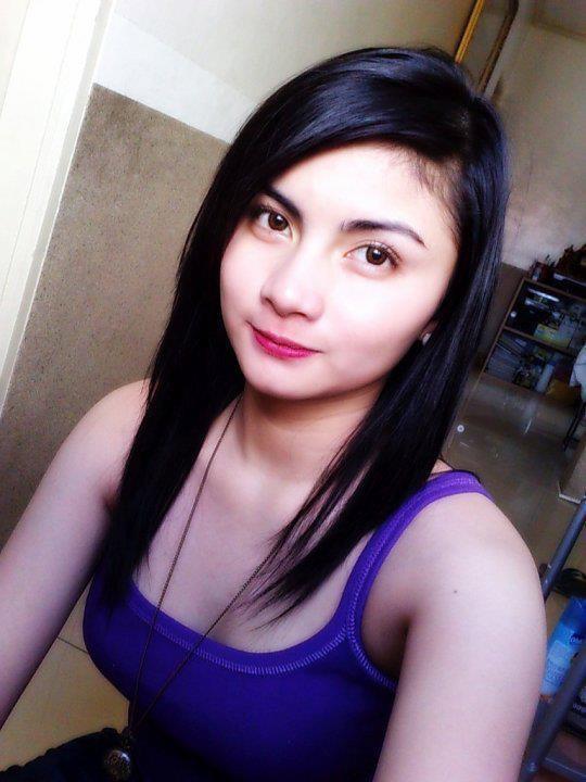 7 Super Pretty Pinay Girls | Sexy Pinays on Facebook